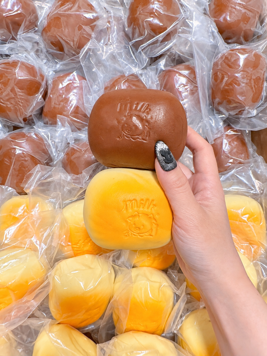 Zoey Hand-Torn Bread